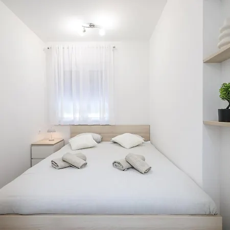 With Parking Space - 23478