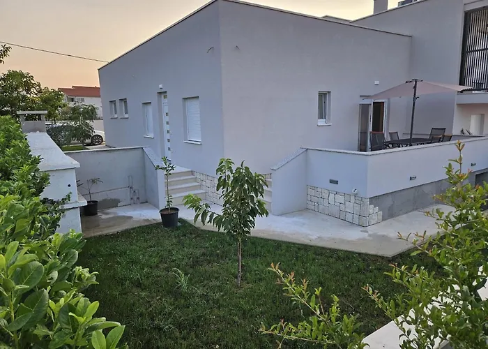 With Parking Space - 23478 Apartament